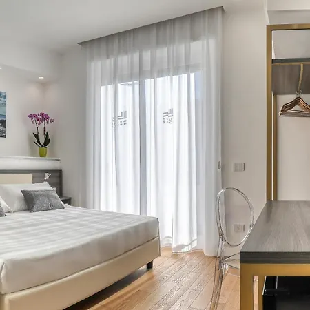 Gallery 4* Civitavecchia